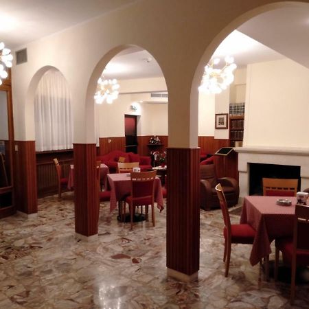 Hotel Viola Caramanico Terme Dış mekan fotoğraf