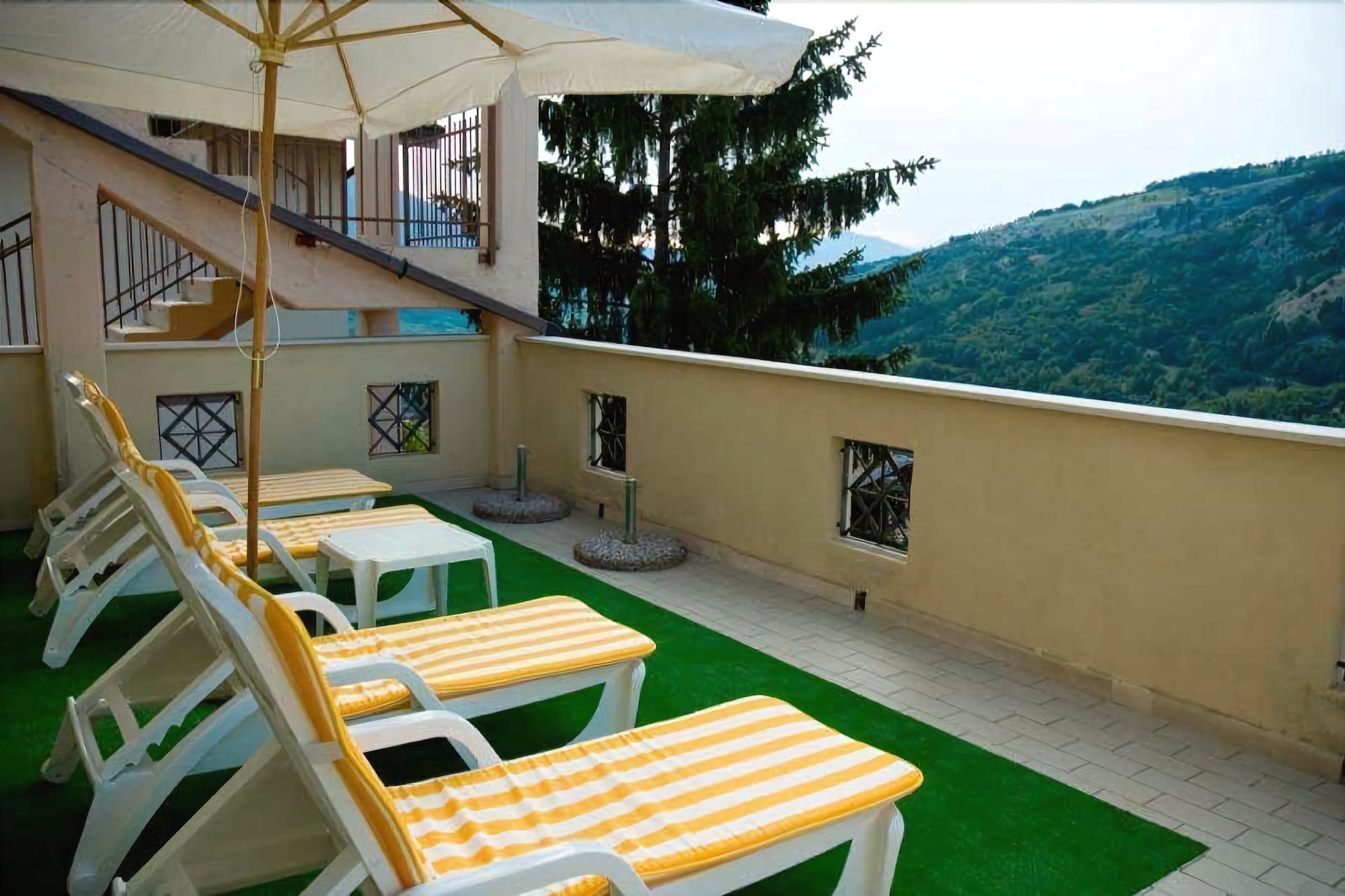 Hotel Viola Caramanico Terme Dış mekan fotoğraf