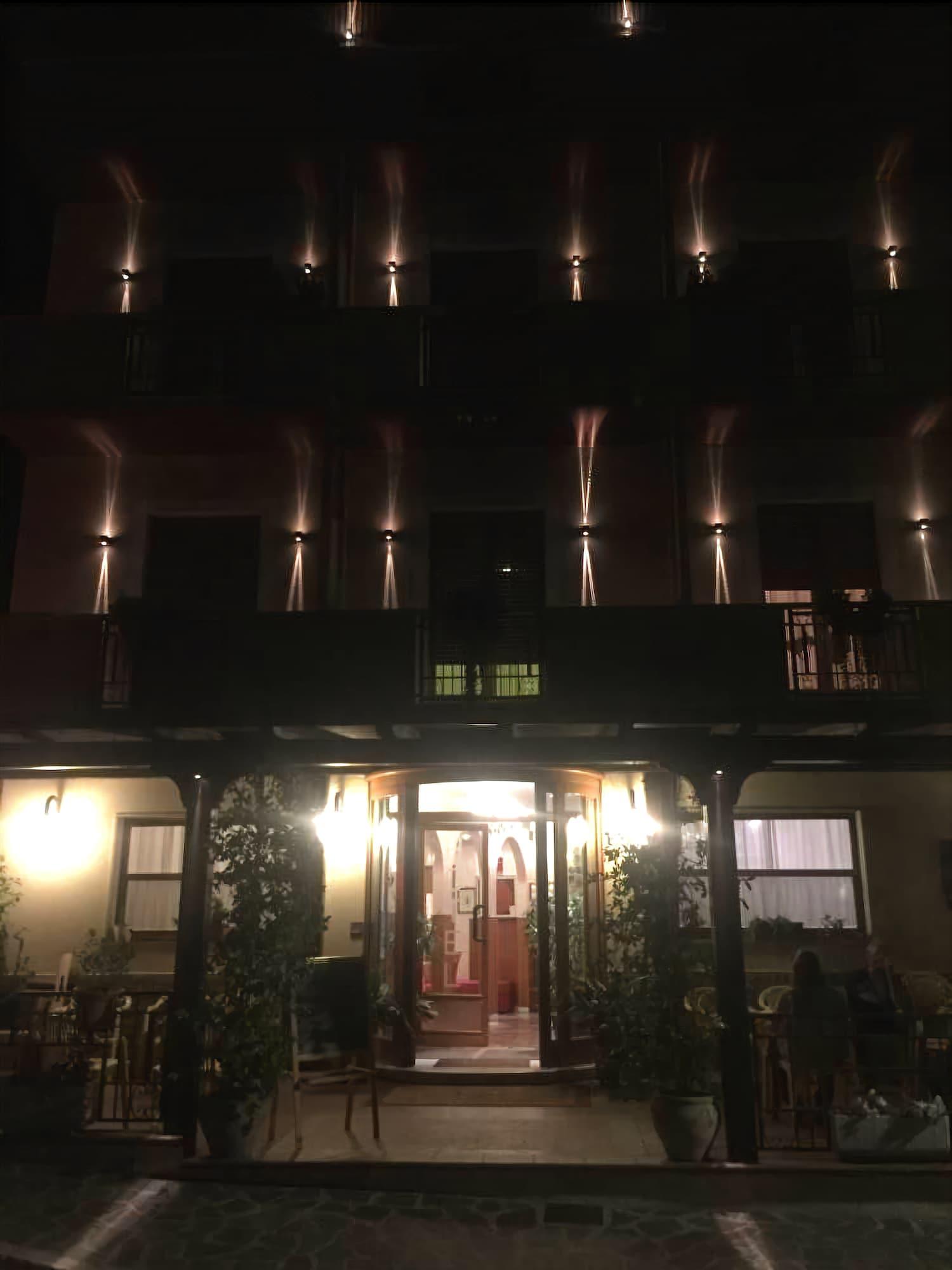 Hotel Viola Caramanico Terme Dış mekan fotoğraf