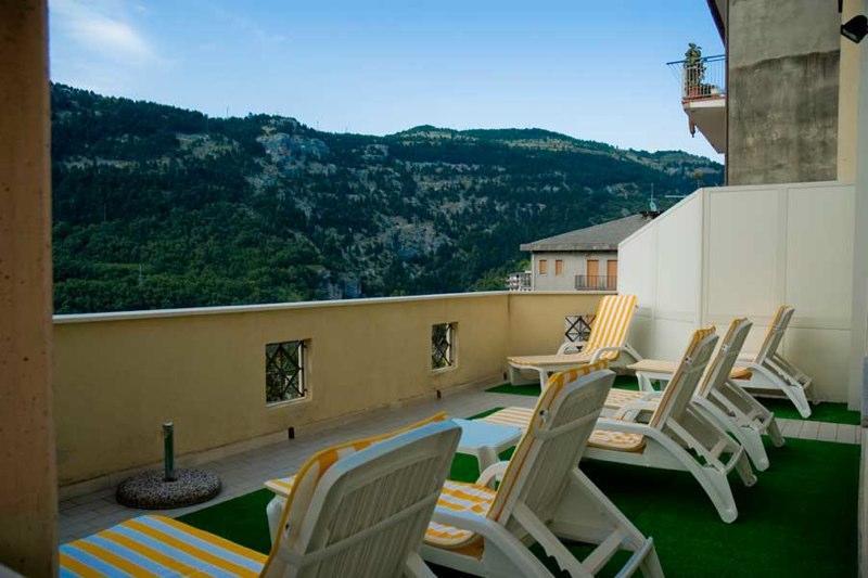 Hotel Viola Caramanico Terme Dış mekan fotoğraf